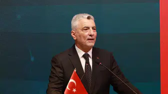Bakan Ömer Bolat'tan 19 Mayıs mesajı : Türkiye idealine yürümektedir