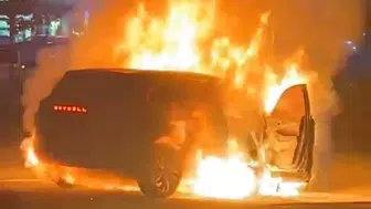 Diyarbakır'da alev topuna dönen elektrikli SUV yangın battaniyesiyle söndürüldü