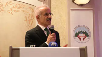 Bakan Uraloğlu : Gençlerimizi, milli ve manevi duygularla donatmamız lazım