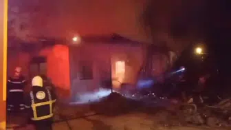 Osmaniye'de ahşap evde korkutan yangın