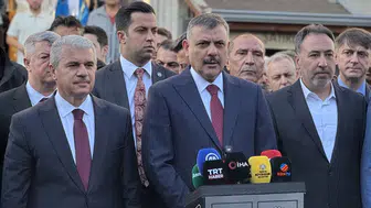 'Bütün hemşehrilerimize hayırlı bayramlar diliyorum'