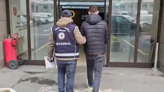 Sahte belgelerle ikamet izni operasyonu: 31 gözaltı