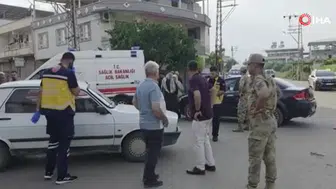 Hatay'da iki otomobil çarpıştı, 2 kişi yaralandı