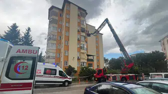 Denizli'de iki işçi yıldırım çarpması sonucu yaralandı