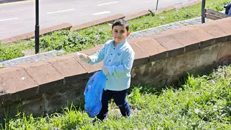 7 yaşında sosyal medya kampanyası : Takipçi sayısı kadar çöp topluyor