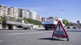 İstanbul'da bugün hangi yollar trafiğe kapalı ? Alternatif güzergahlar açıklandı