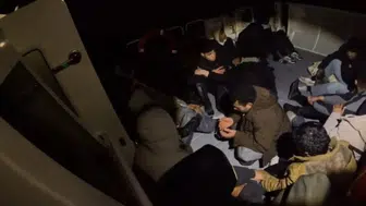 Kuşadası'nda 20 düzensiz göçmen kurtarıldı