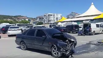 Antalya Manavgat'ta kaza : Araç sürücüleri yaralandı