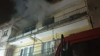 Bursa'da 3 katlı binada yangın paniği