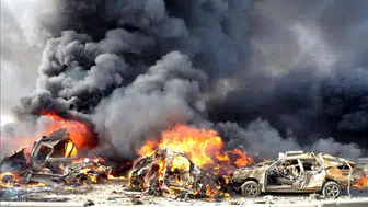 Suriye Şam'da boş otobüste patlama : 5 kişi yaralandı