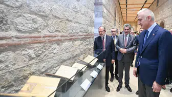 Bakan Ersoy : Mazisine sahip çıkan istikbaline yön verir