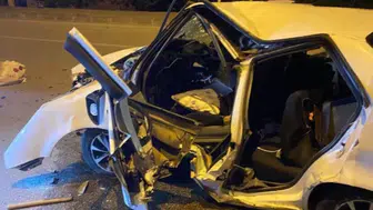 Fethiye’de feci kaza : Kontrolden çıkan araç refüje çarptı, 1 ölü