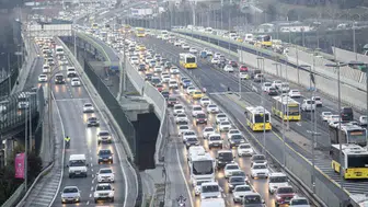 İstanbul'da trafik yoğunluğu yüzde 85