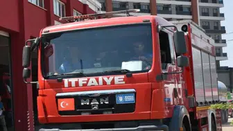 Bursa-Ankara yolunda seyir halindeki araç alev aldı
