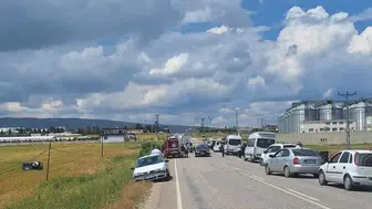 Adıyaman’da iki araç çarpıştı : 3 kişi yaralandı
