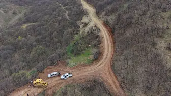 Munzur Çayı taştı , köprü zarar gördü : Mezraya alternatif yol yapılıyor