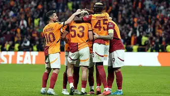 Galatasaray’da ayrılık kararı : Şampiyon kadrodan 3 futbolcu gidiyor
