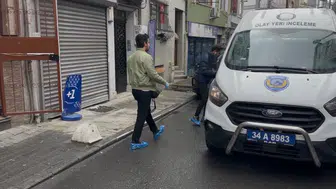 Şişli'de bir şahıs eski sevgilisinin evinde gördüğü kişiyi bıçakladı