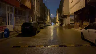 Bursa'da otomobilin altında kalan 4 yaşındaki çocuk ağır yaralandı
