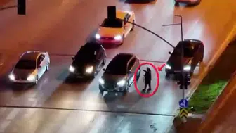 Gaziantep'te dilenci operasyonu : Kavşakta satıcılık yapan 14 şüpheli gözaltında