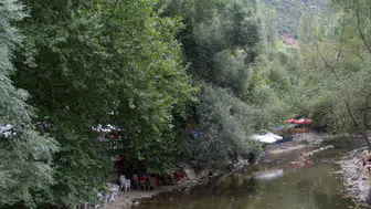 Bursa'da derede su seviyesi yükseldi : Mahsur kalan 4 kişi kurtarıldı
