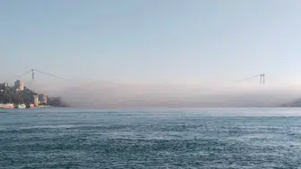 İstanbul Boğazı'nda yoğun sis etkili oldu