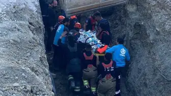 Hatay'da şantiyede göçük altında kalan işçi kurtarıldı