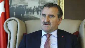 Bakan Bak'tan Süper Lig'e yükselen Çorum FK'ye tebrik mesajı