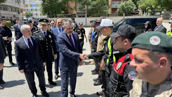 Bakan Çiftçi, Konya'da emniyet personelleriyle bayramlaştı