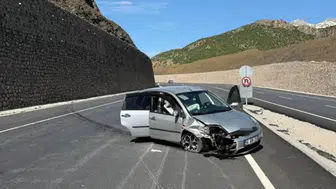 Bitlis'te kaza : 5 kişi yaralandı