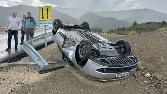 Kastamonu-Sinop yolunda kontrolden çıkan araç takla attı : Yaralanan olmadı