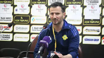 Esenler Erekspor, Güray Gündoğdu ile anlaştı