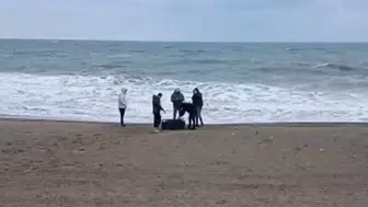Sakarya'da kıyıya vuran çantadan 21,5 kilo uyuşturucu bulundu