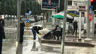 Konya'da kuyumcu soygunu : 4 şüpheliyi arama çalışmaları sürüyor