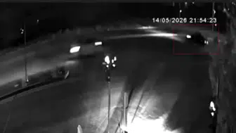 Gaziantep’te otomobil tren yoluna uçtu : 3 yaralı