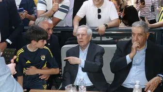 Aziz Yıldırım'dan Yalova Fenerbahçeliler Derneğine ziyaret