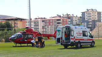 Malatya’da solunum yetmezliği hastası için ambulans helikopter havalandı