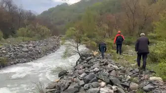 Muş'ta köprüden düşen 50 yaşındaki kadın akıntıya kapıldı