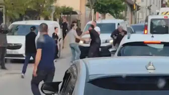 Bursa'da trafikte kavga : Döner bıçağı çıkardılar
