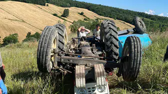 Samsun'da traktörün devrilmesi sonucu sürücü hayatını kaybetti
