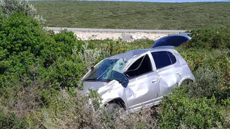 Aydın'da otomobil şarampole devrildi : 2 ölü