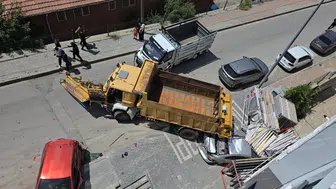 Yozgat'ta feci kaza : Freni tutmayan kamyon 4 araca çarptı