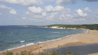 Kandıra'da olumsuz hava nedeniyle tüm plajlarda denize girmek yasaklandı
