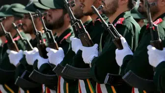 İranlı komutan İsrail'in Beyrut'a saldırılarının cevapsız kalmayacağını söyledi