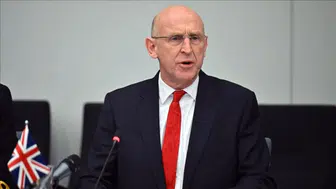 İngiltere Savunma Bakanı John Healey istifa etti : Başbakan Starmer'ı suçladı