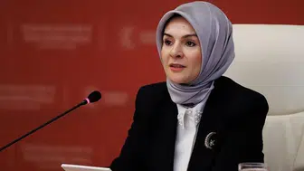Bakan Göktaş, 'Yeni İletişim Teknolojileri ve Aile Paneli'nde