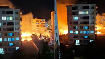 Diyarbakır Bağlar'da yangın : Kurumuş otlar alev alev yandı