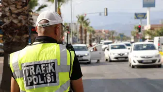 19 yaşındaki sürücü alkollü yakalandı : 'Pişman değilim' sözleri dikkat çekti