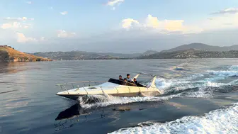 Bodrum açıklarında fiber teknede göçmen operasyonu : 18 düzensiz göçmen yakalandı