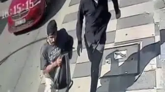 Mersin'de yüzüne sprey sıktıkları vatandaşın 250 bin dolarını gasbettiler : O anlar kamerada